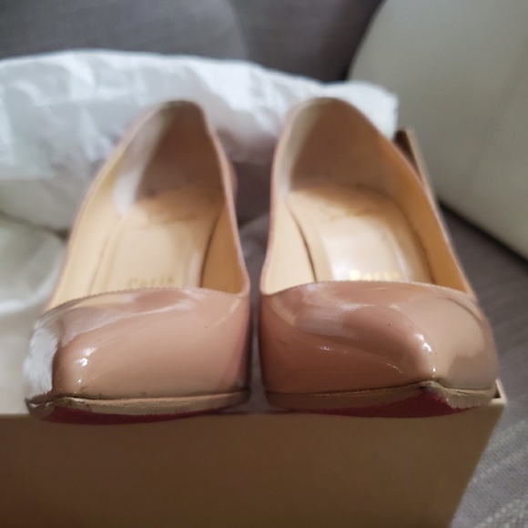 Christian Louboutin Pigalle 100mm Nude Patent - Picture 5 of 8
